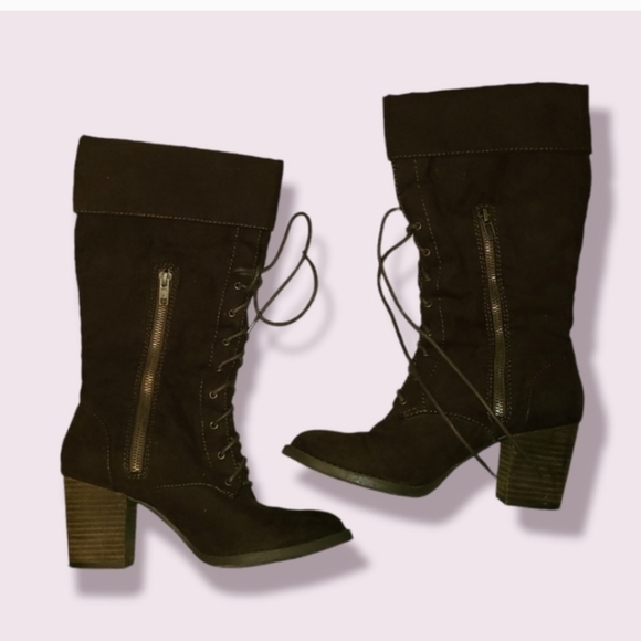 Brown Suede Women's Boots - Picture 4 of 8